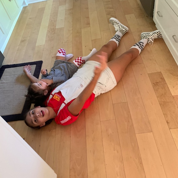 Meet your Posher, Elim - Picture 13 of 13